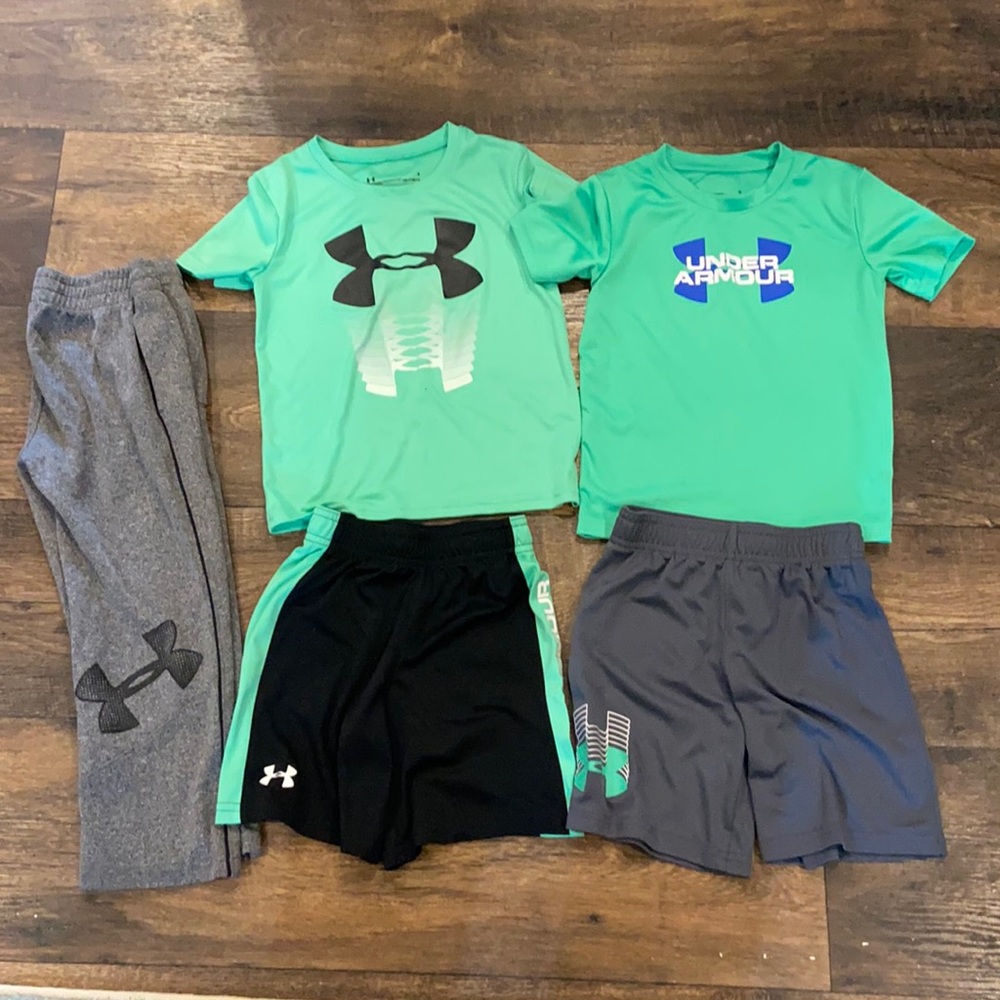 Boys under armour bundle 4